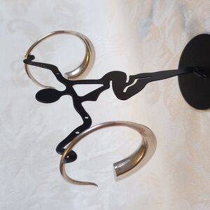 Silver pierced Graduated Thick Guage Heavy hoop earrings READ